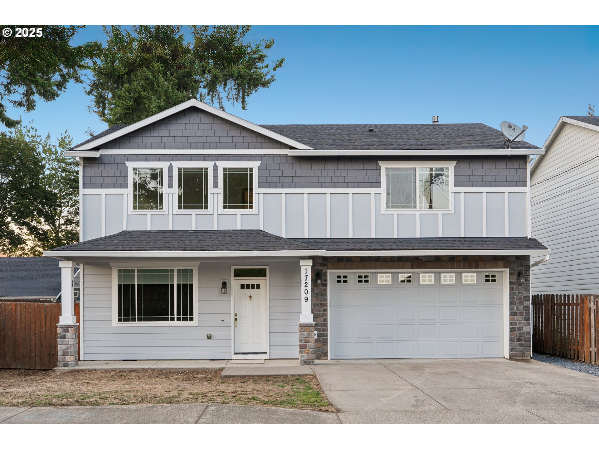 17209 Southeast Stephens Street Portland, OR 97233 - Photo 1 of 47