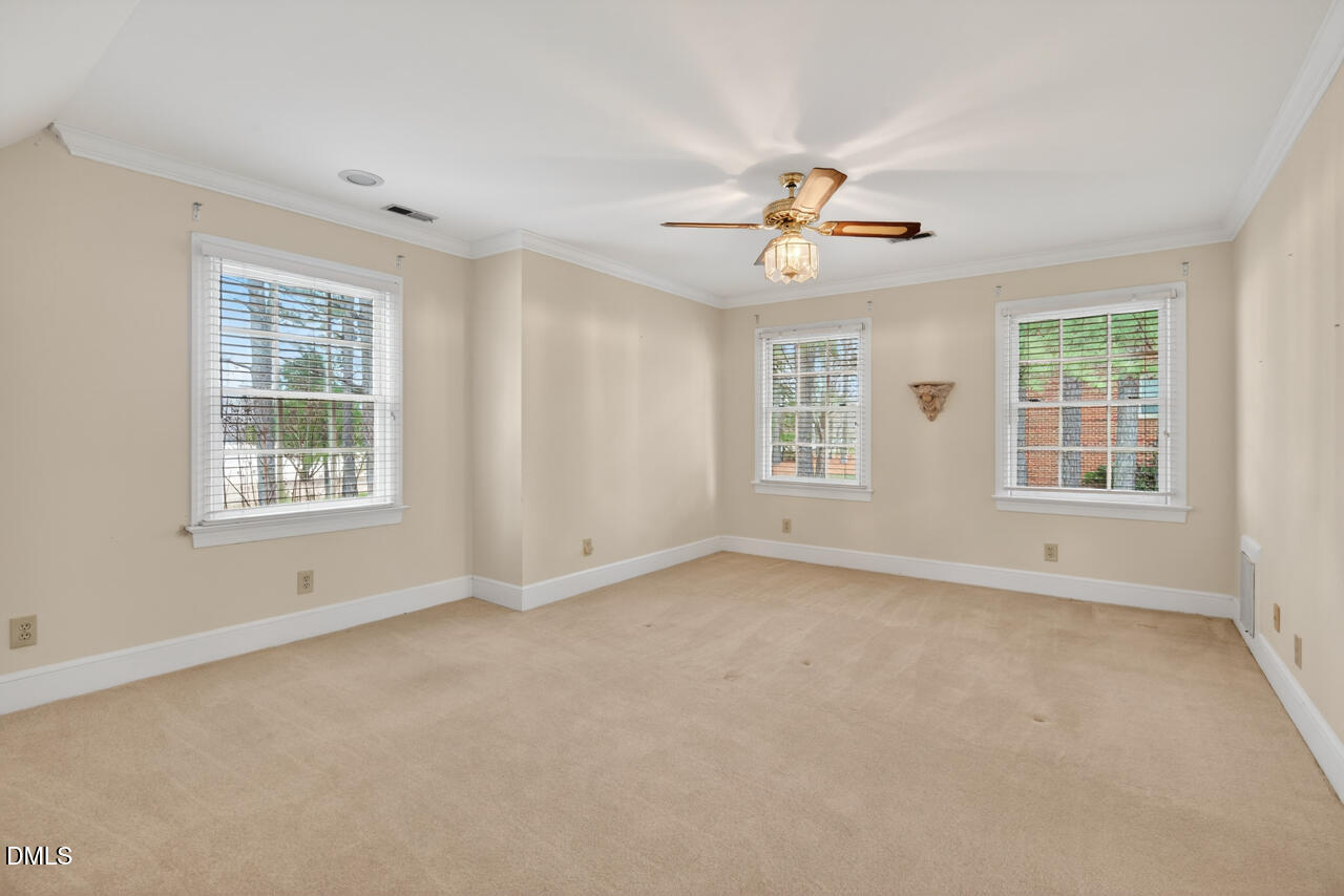 3716 Medford Road Durham, NC 27705 - Photo 23 of 42 31 (10)