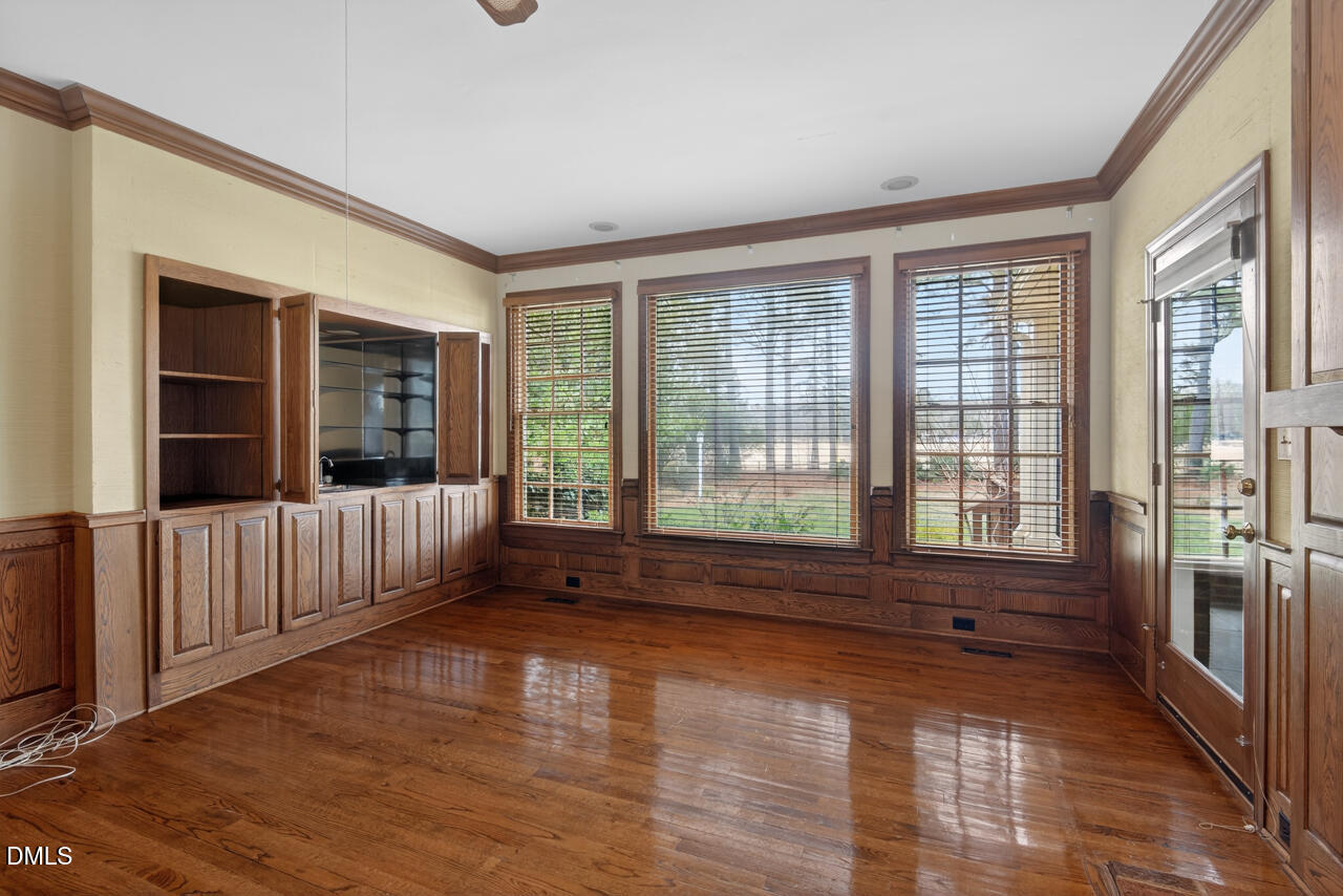 3716 Medford Road Durham, NC 27705 - Photo 5 of 42 15 (10)