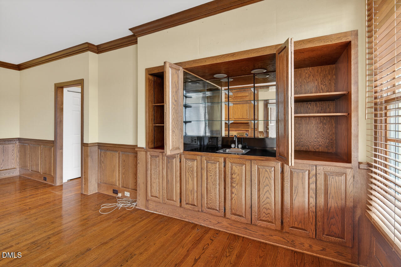 3716 Medford Road Durham, NC 27705 - Photo 6 of 42 16 (9)