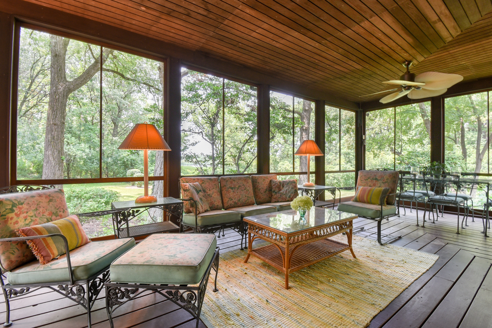46 Ramsgate Drive Palos Park, IL 60464 - Photo 33 of 46 a outdoor space with patio the couches and dining table with the view of lake
