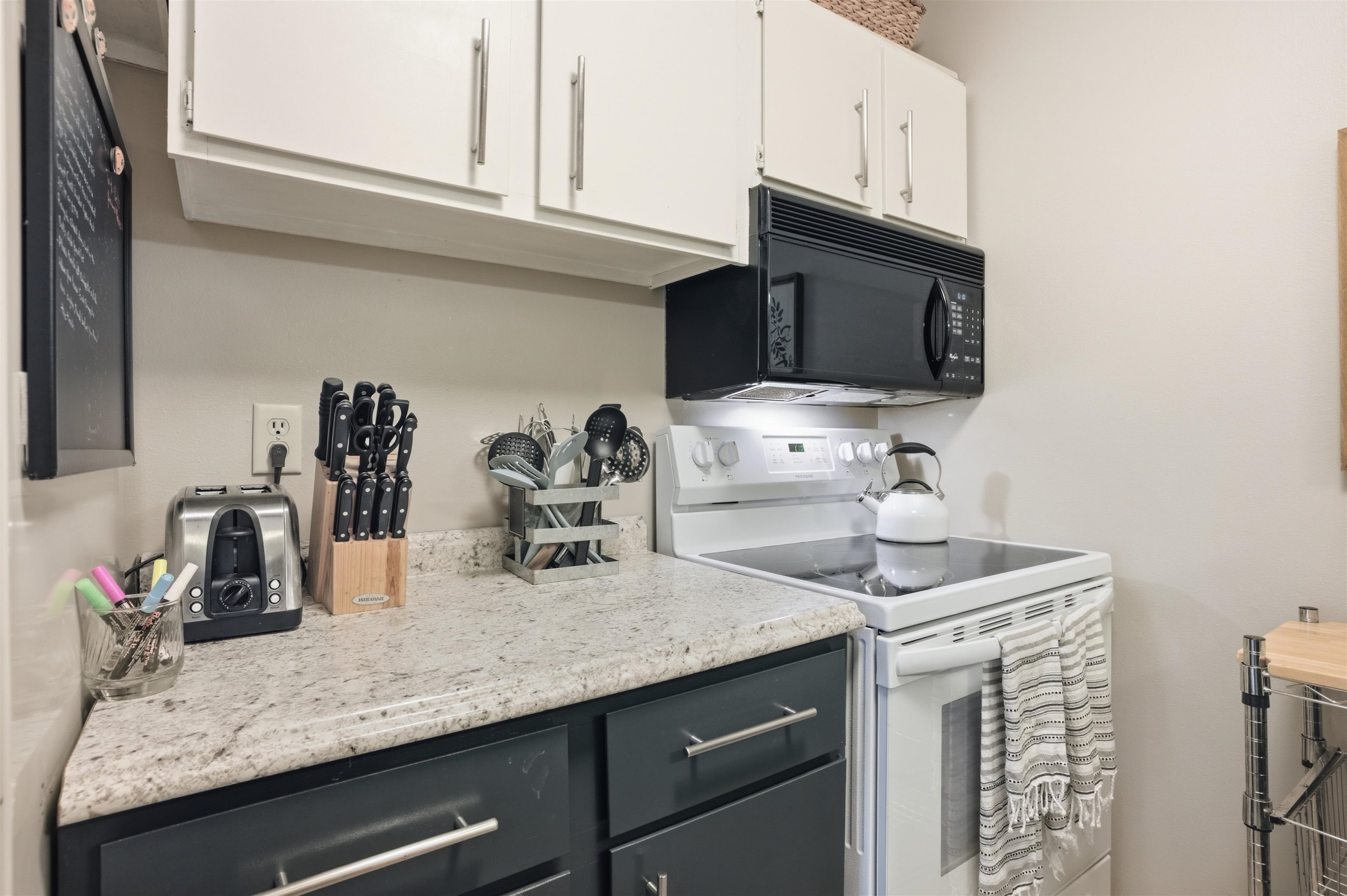 3 Spruce Trail, Unit 3 Wisconsin Dells, WI 53965 - Photo 14 of 40