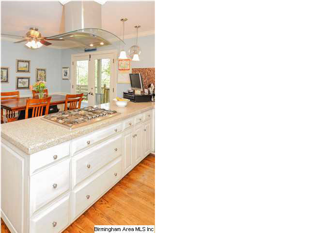 3577 River Bend Road Birmingham, AL 35243 - Photo 13 of 32