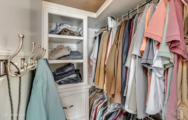 $485,000 | 81 Breakers Lane, Ridgeland, MS 39157