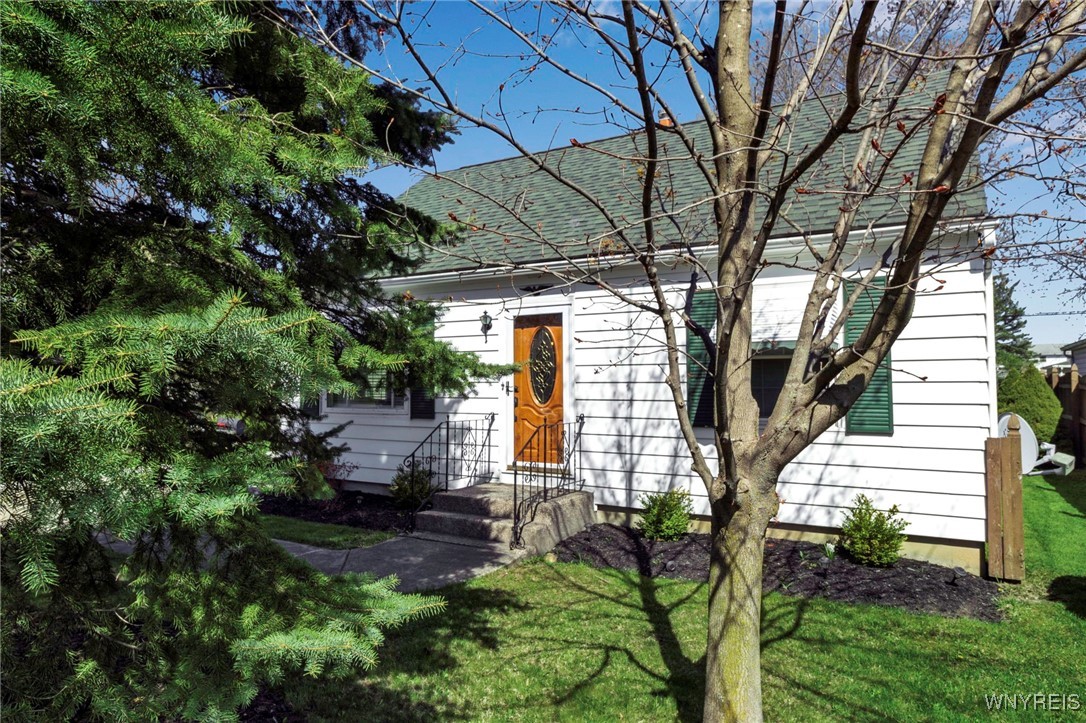 103 Darwin Drive Lancaster, NY 14043 - Photo 3 of 43