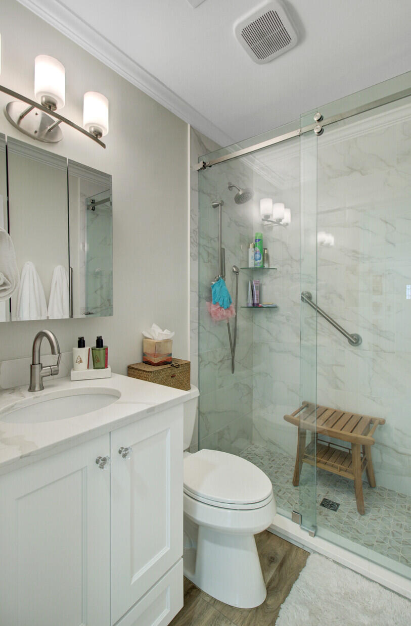 8 Vincent Drive Mount Pleasant, SC 29464 - Photo 11 of 68 21_21_mls