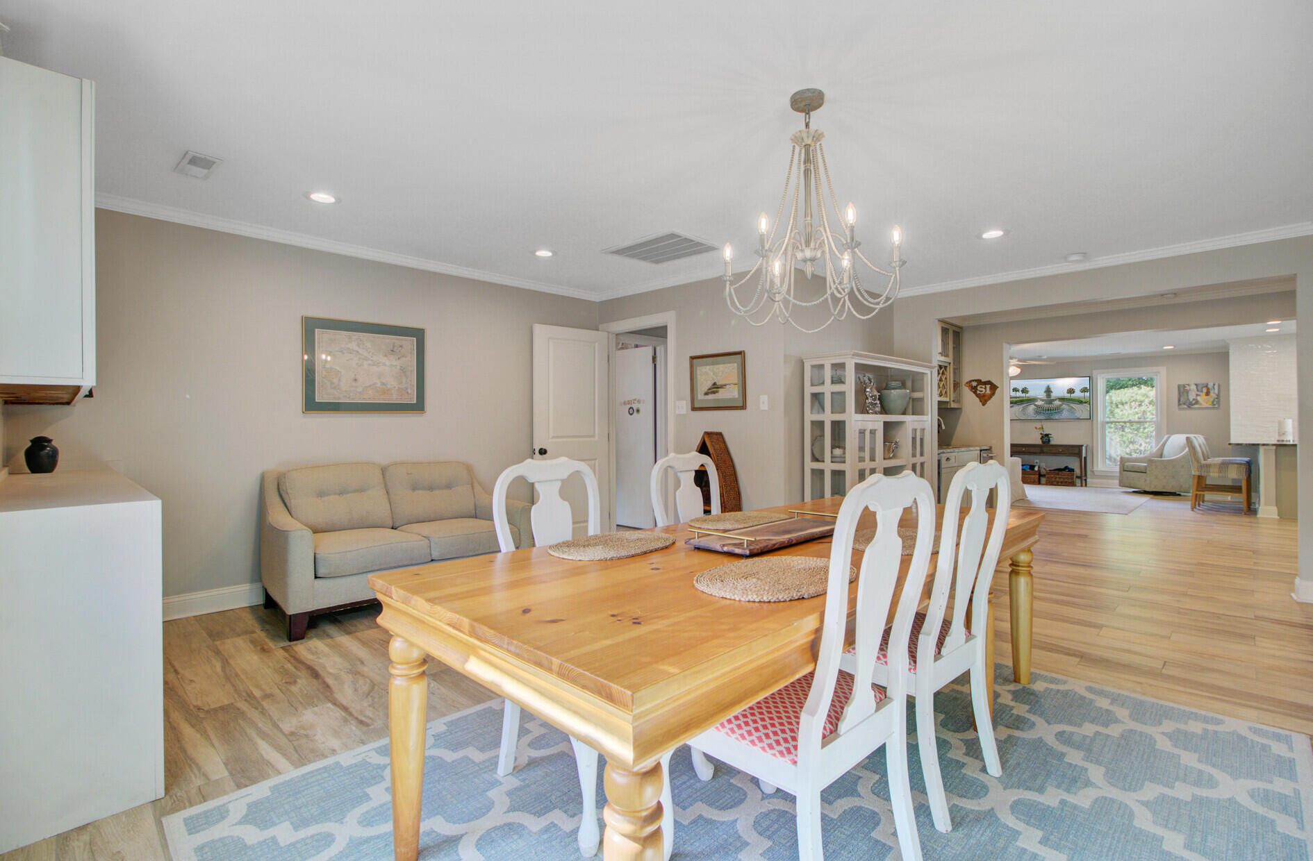 8 Vincent Drive Mount Pleasant, SC 29464 - Photo 32 of 68 42_42_mls