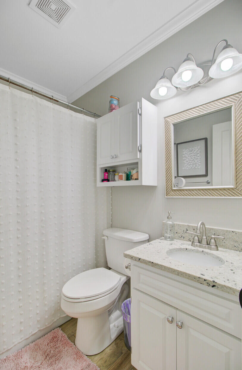 8 Vincent Drive Mount Pleasant, SC 29464 - Photo 37 of 68 48_48_mls