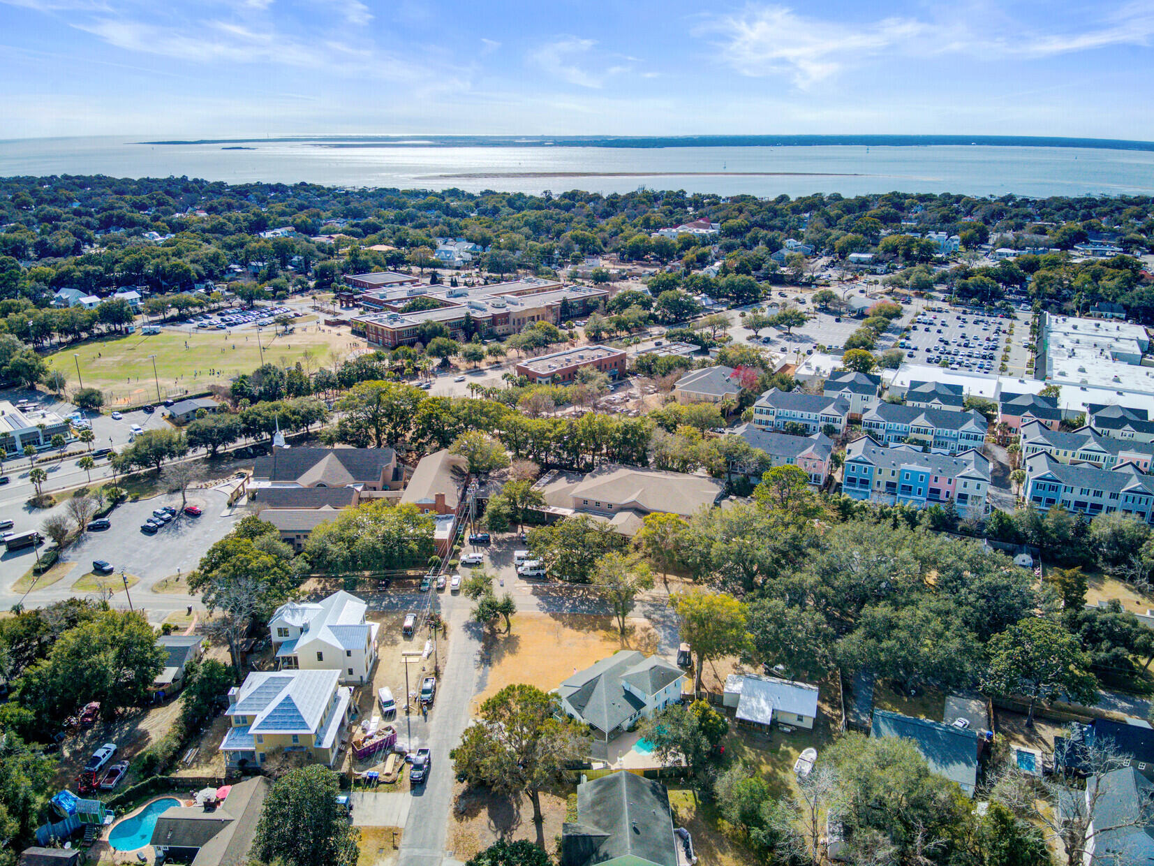 8 Vincent Drive Mount Pleasant, SC 29464 - Photo 60 of 68 75_75_mls