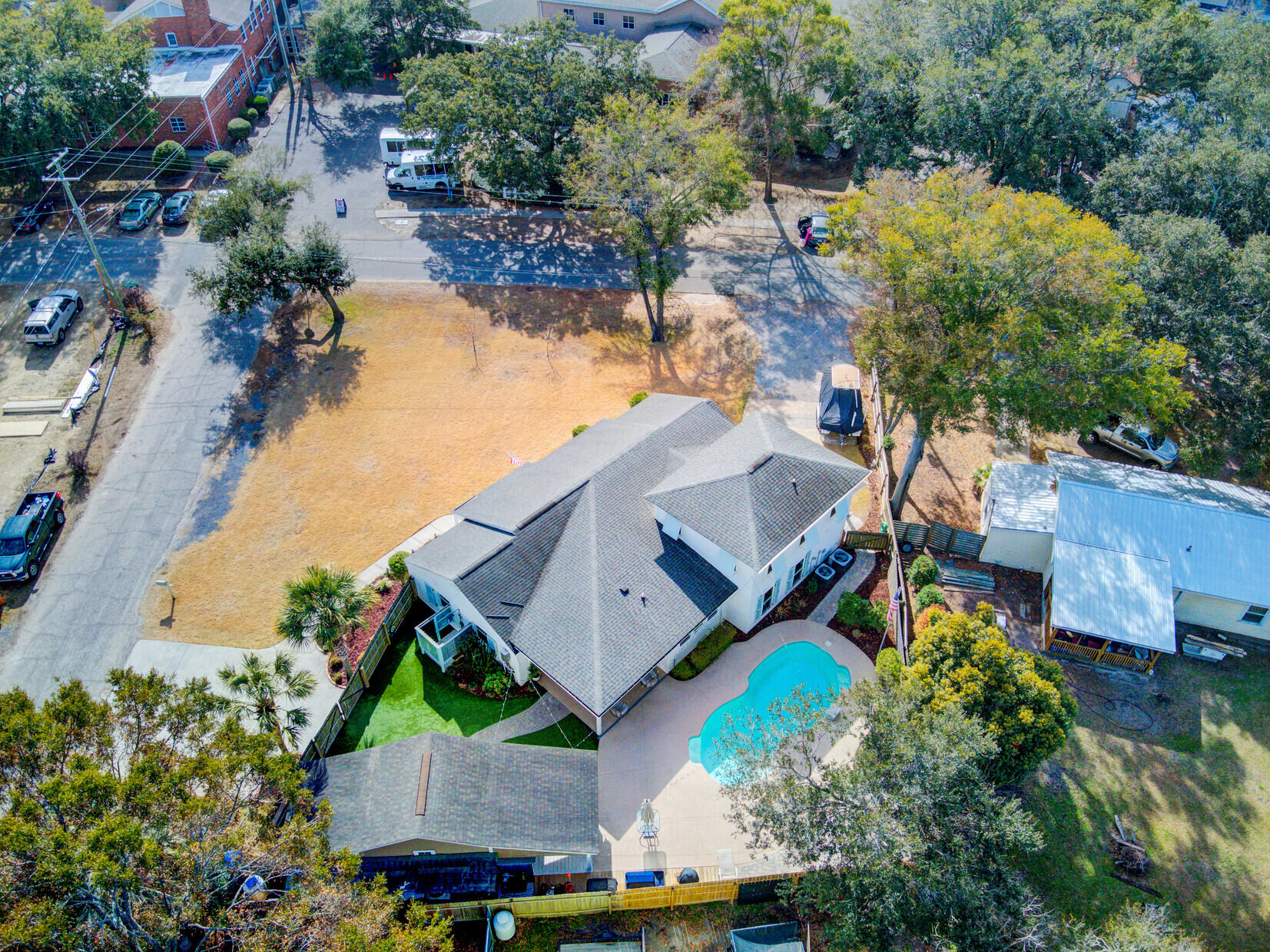 8 Vincent Drive Mount Pleasant, SC 29464 - Photo 66 of 68 84_84_mls