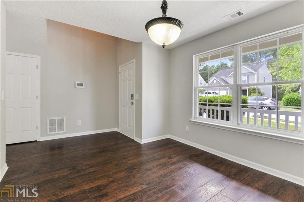 635 Sable View Lane Atlanta, GA 30349 - Photo 3 of 24