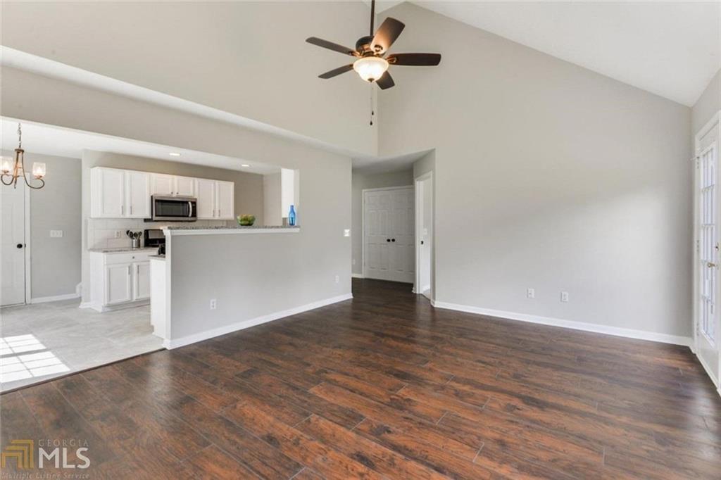 635 Sable View Lane Atlanta, GA 30349 - Photo 8 of 24