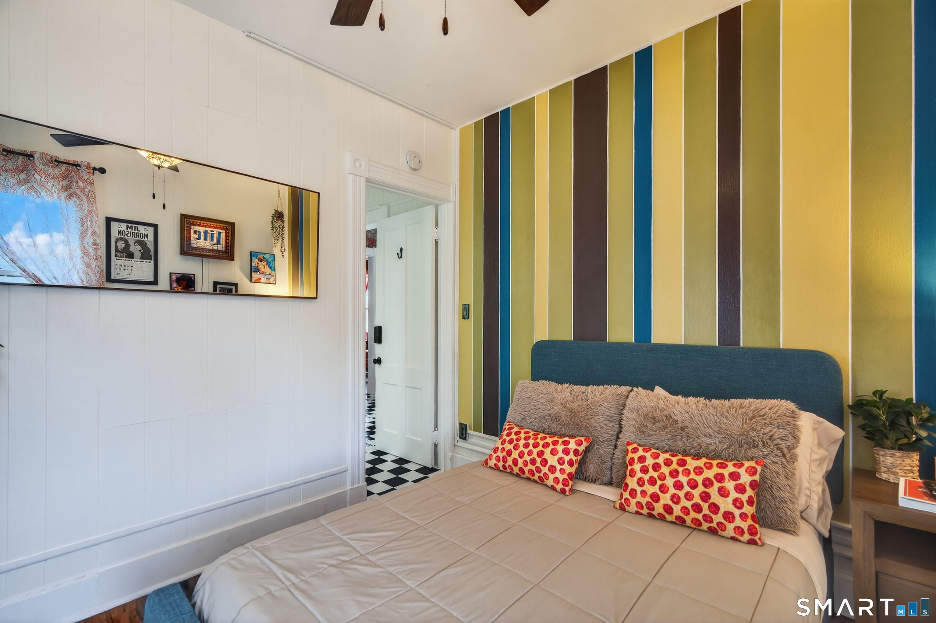 832 State Street New Haven, CT 06511 - Photo 28 of 39 a bedroom with a bed and cupboard