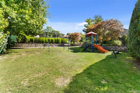 $675,000 | 11 Jackson Avenue, Unit 4, Scarsdale, NY 10583