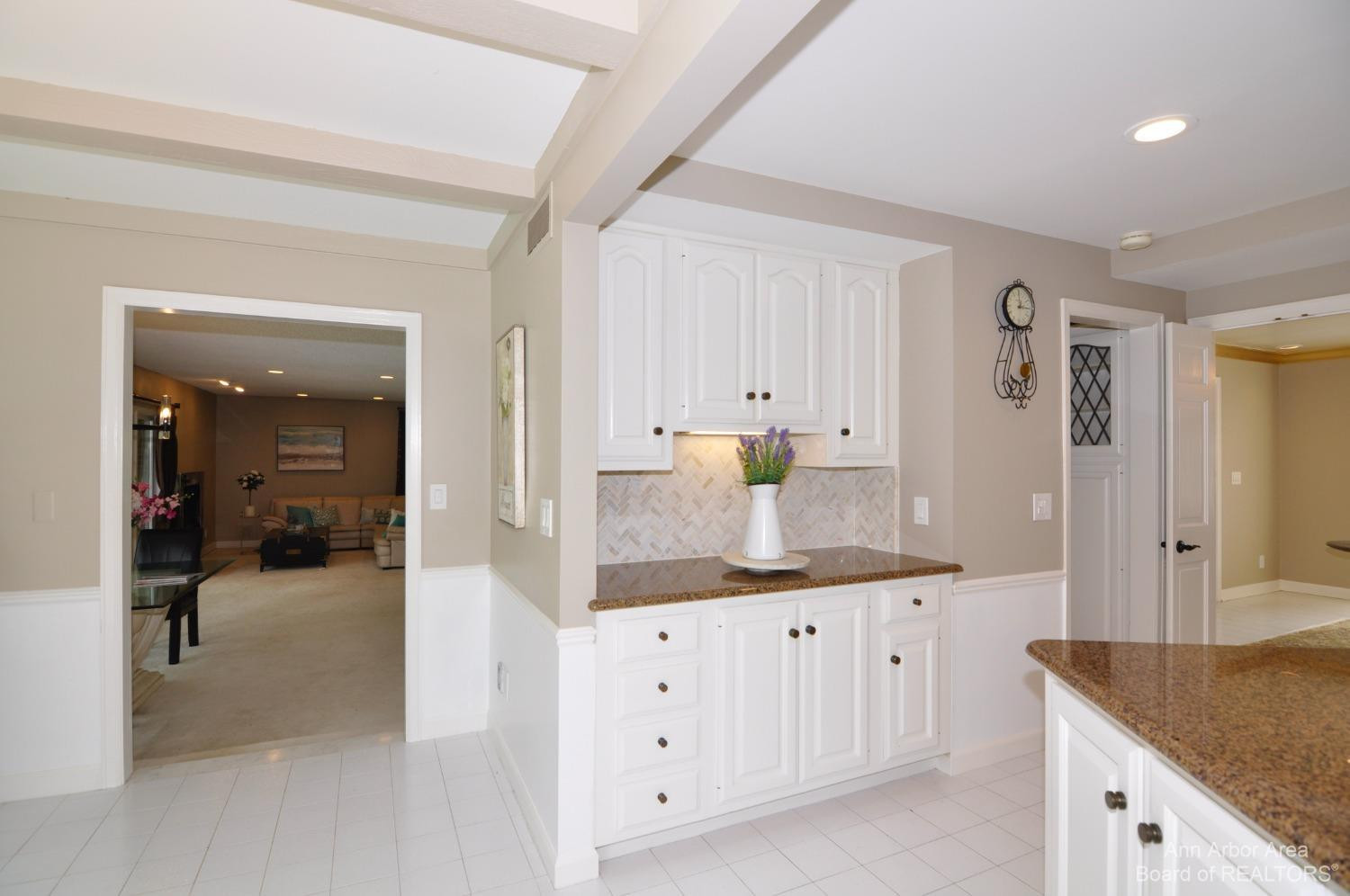 4267 Stoneleigh Road Bloomfield Hills, MI 48302 - Photo 35 of 99 Photo 35