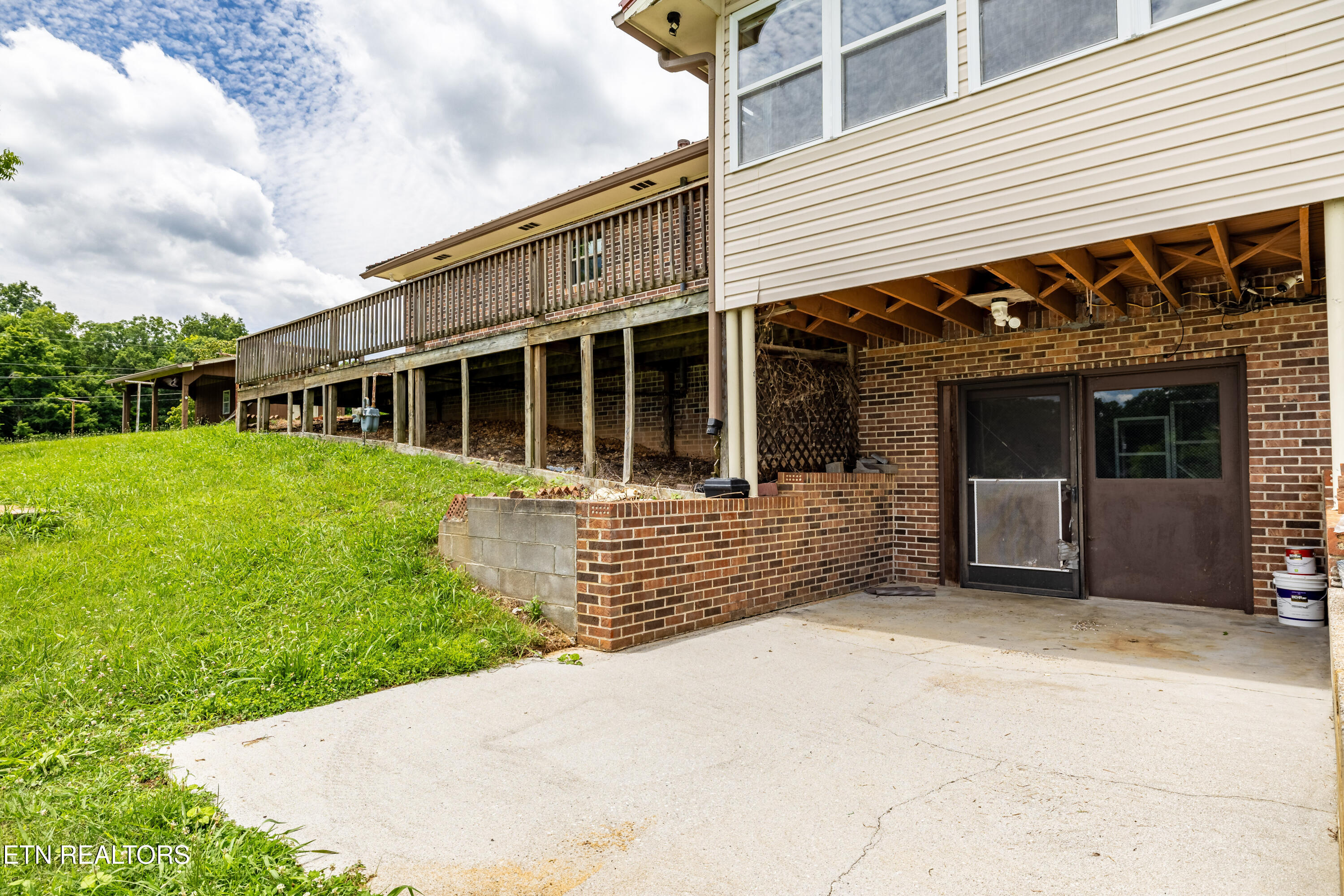 8055 Steekee Creek Road Loudon, TN 37774 - Photo 9 of 60 8055SteekeeCreekRd-7