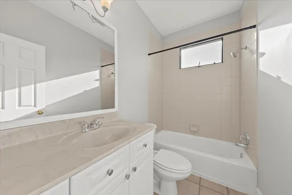 $4,500 | 11 Kirkland Lane, Charleston, SC 29401