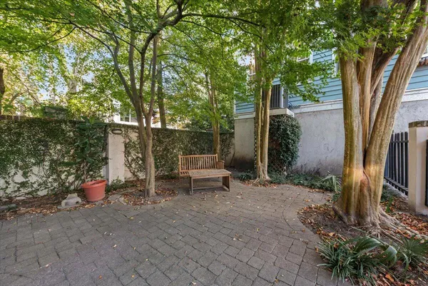 $4,500 | 11 Kirkland Lane, Charleston, SC 29401