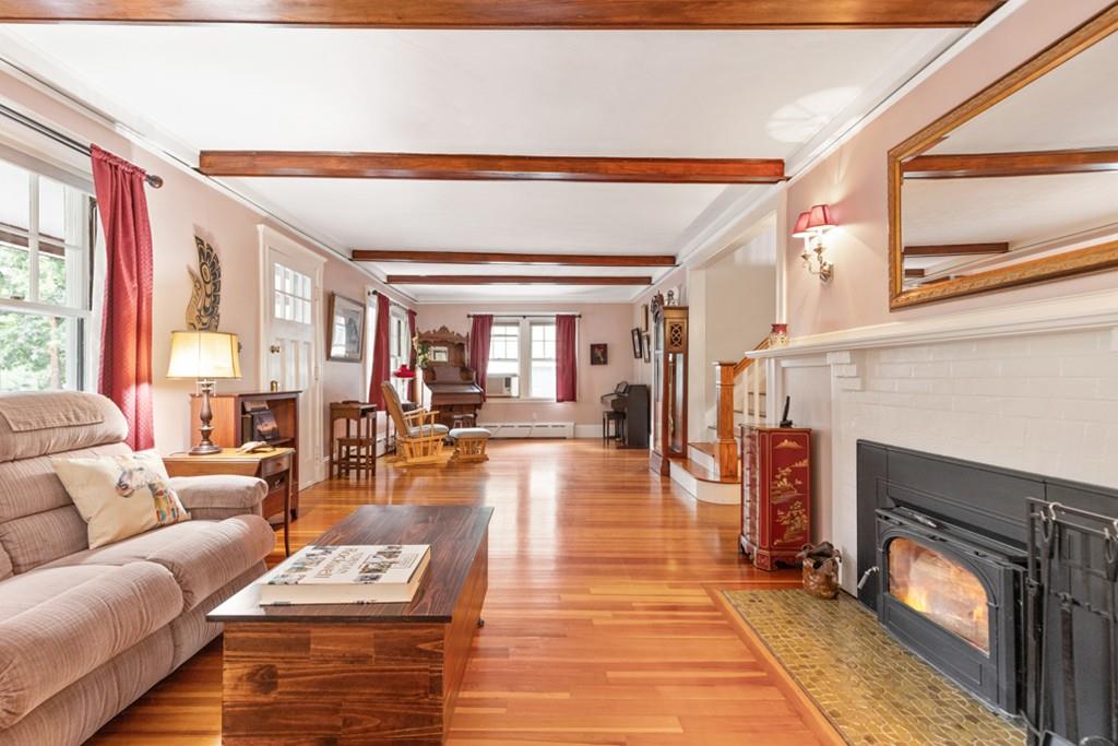 32 Waverley Oaks Road Waltham, MA 02452 - Photo 11 of 33 Gallery Image 11