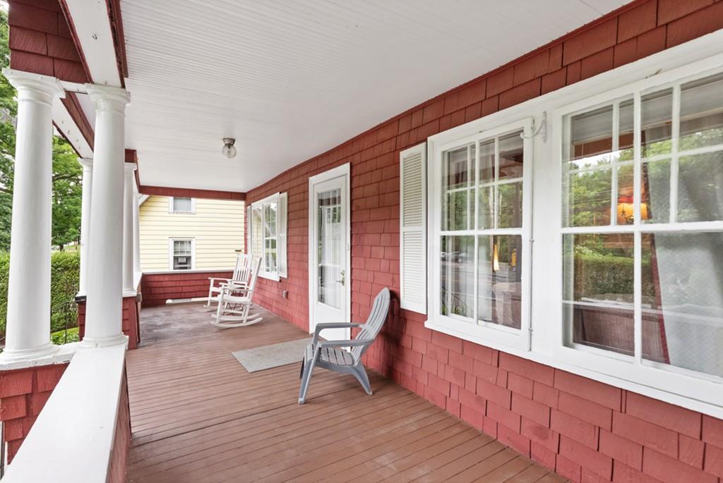 32 Waverley Oaks Road Waltham, MA 02452 - Photo 7 of 33 Gallery Image 7