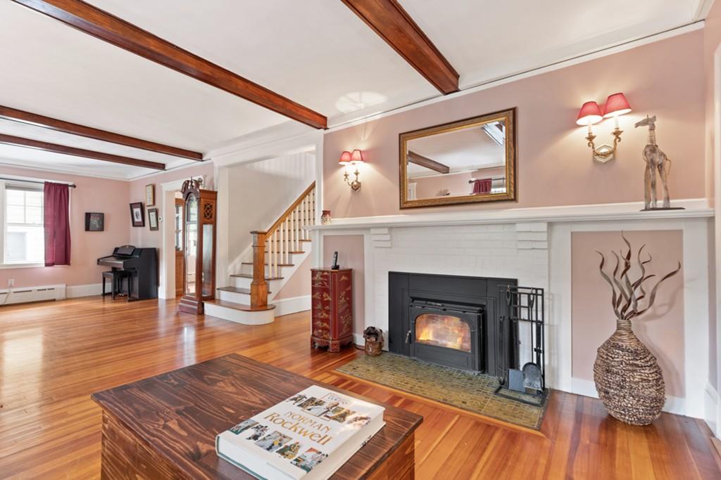 32 Waverley Oaks Road Waltham, MA 02452 - Photo 9 of 33 Gallery Image 9