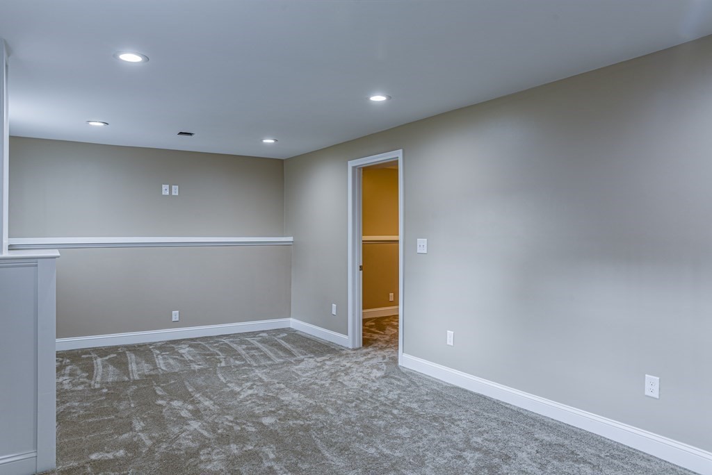 53 Ryan Road Stoughton, MA 02072 - Photo 19 of 40 Gallery Image 19