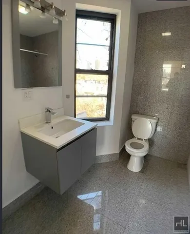 $5,000 | 479 Warren Street, Unit 4B | Boerum Hill