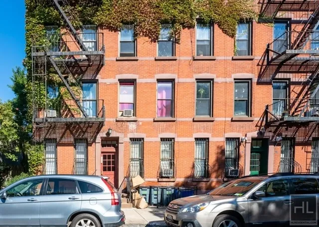 $5,000 | 479 Warren Street, Unit 4B | Boerum Hill