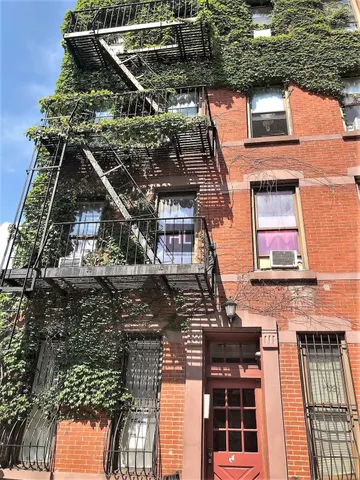 $5,000 | 479 Warren Street, Unit 4B | Boerum Hill