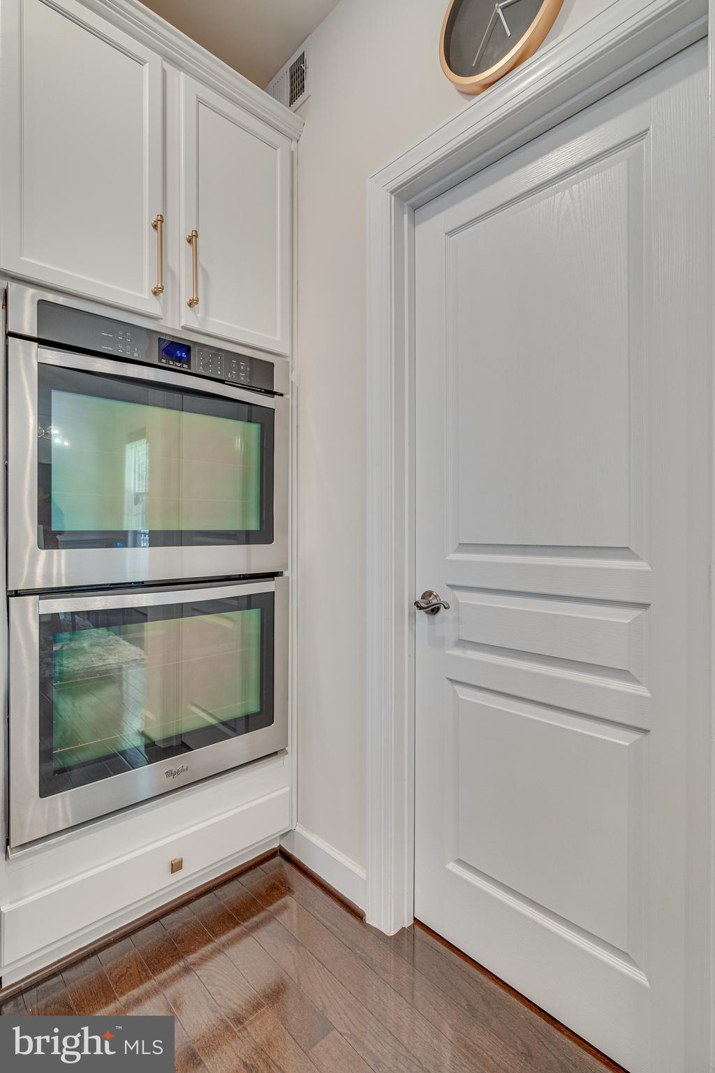 20220 Center Brook Square Sterling, VA 20165 - Photo 19 of 49