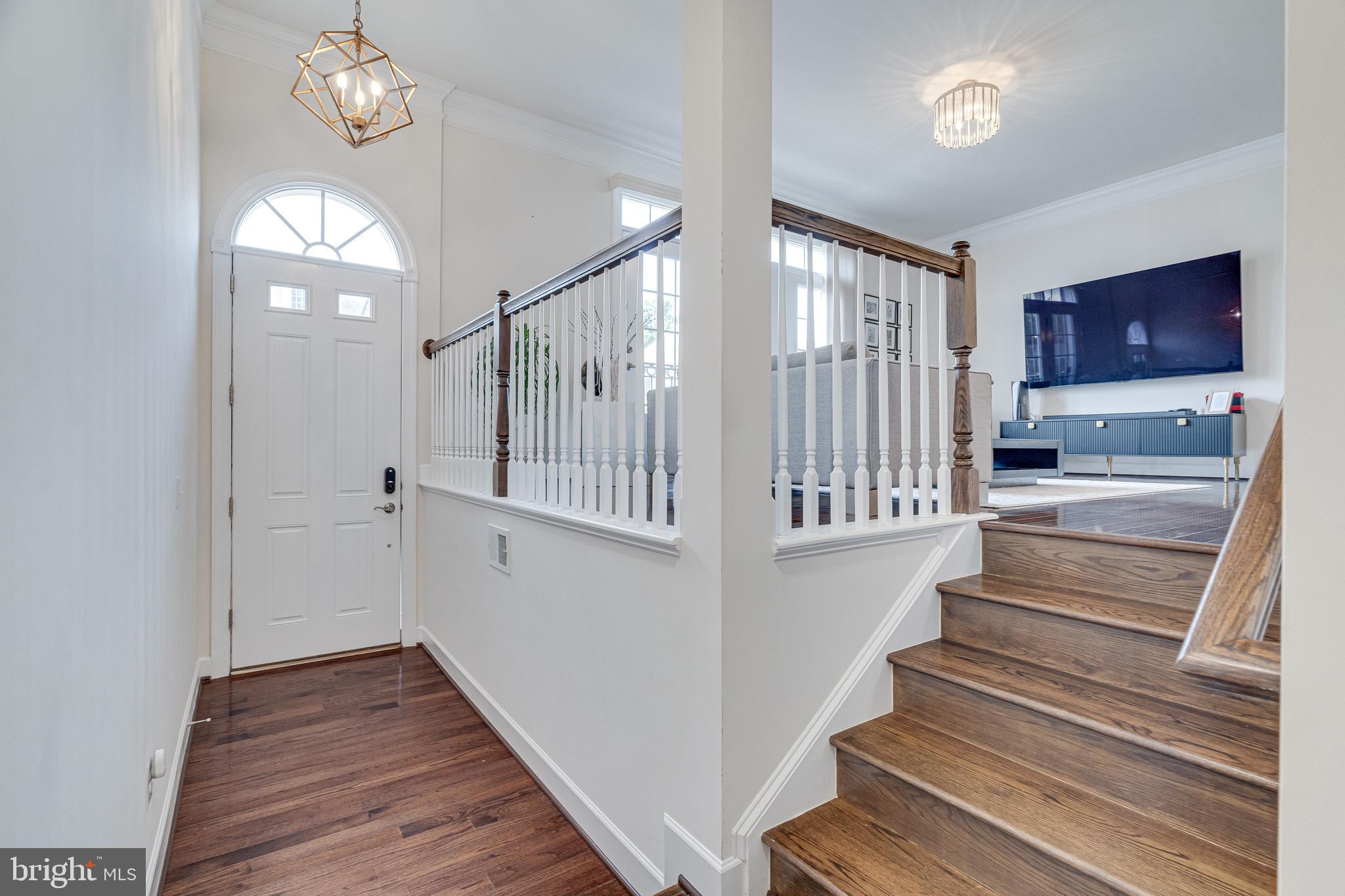 20220 Center Brook Square Sterling, VA 20165 - Photo 5 of 49