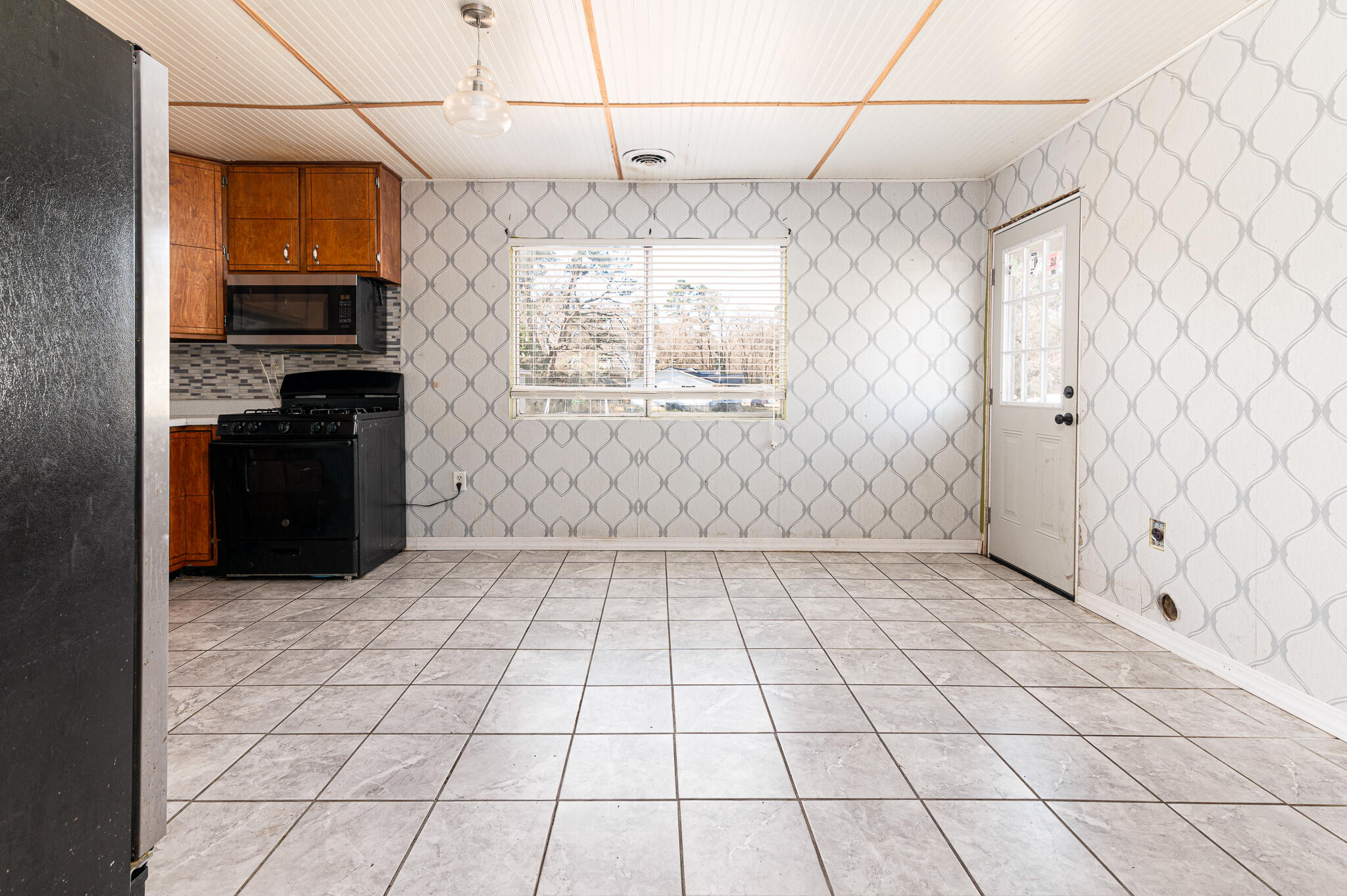 118 Bobby Drive Ridgeville, SC 29472 - Photo 6 of 16 MOD_1576-Edit
