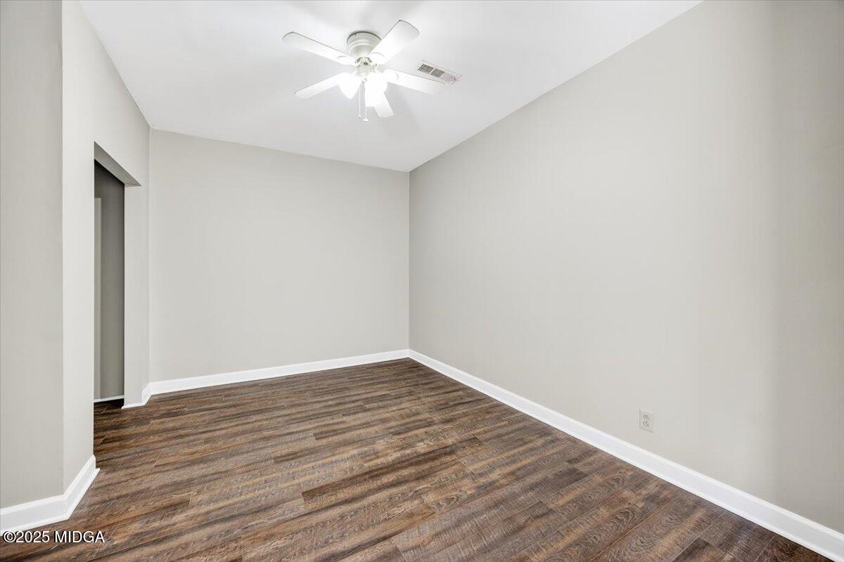 7530 Rhea Lane Macon, GA 31216 - Photo 14 of 30 Lower level Guest Bed
