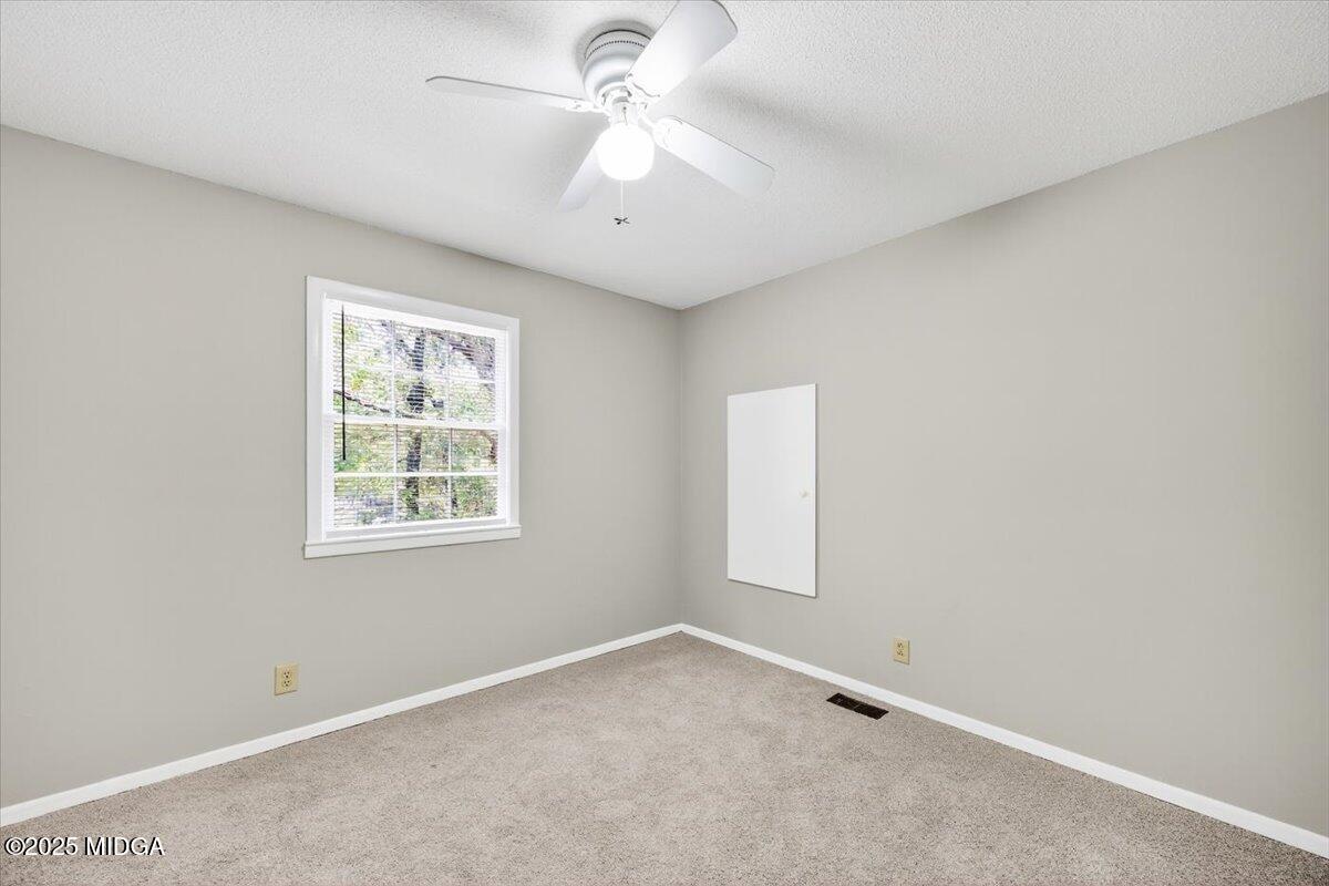 7530 Rhea Lane Macon, GA 31216 - Photo 19 of 30 Guest bed 2