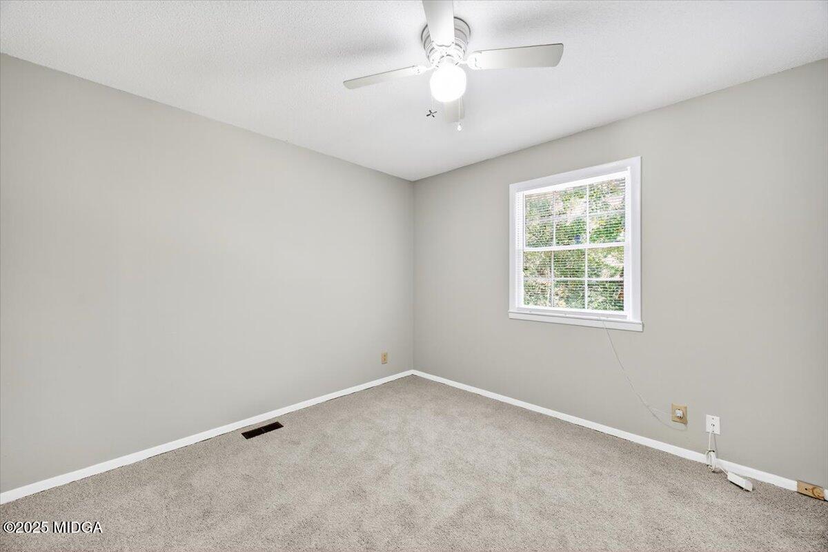 7530 Rhea Lane Macon, GA 31216 - Photo 22 of 30 Guest Bed 3