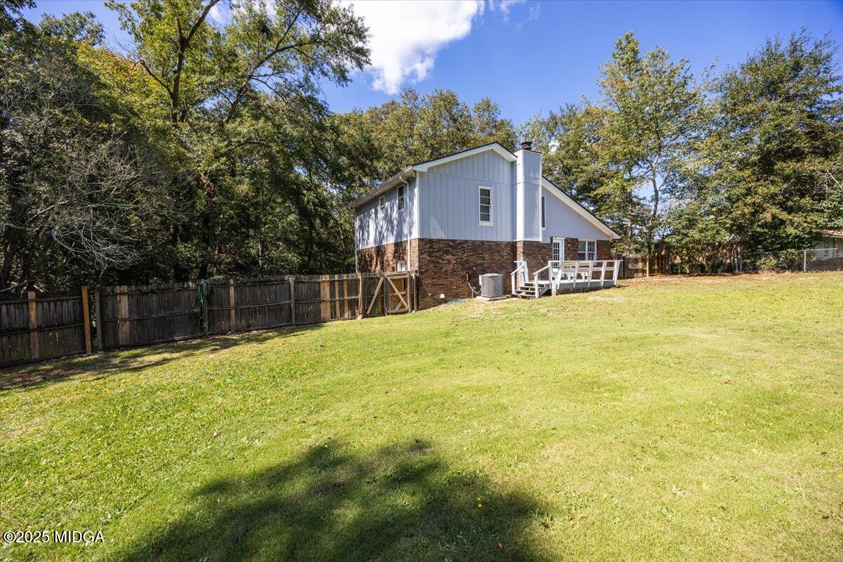 7530 Rhea Lane Macon, GA 31216 - Photo 26 of 30 Backyard