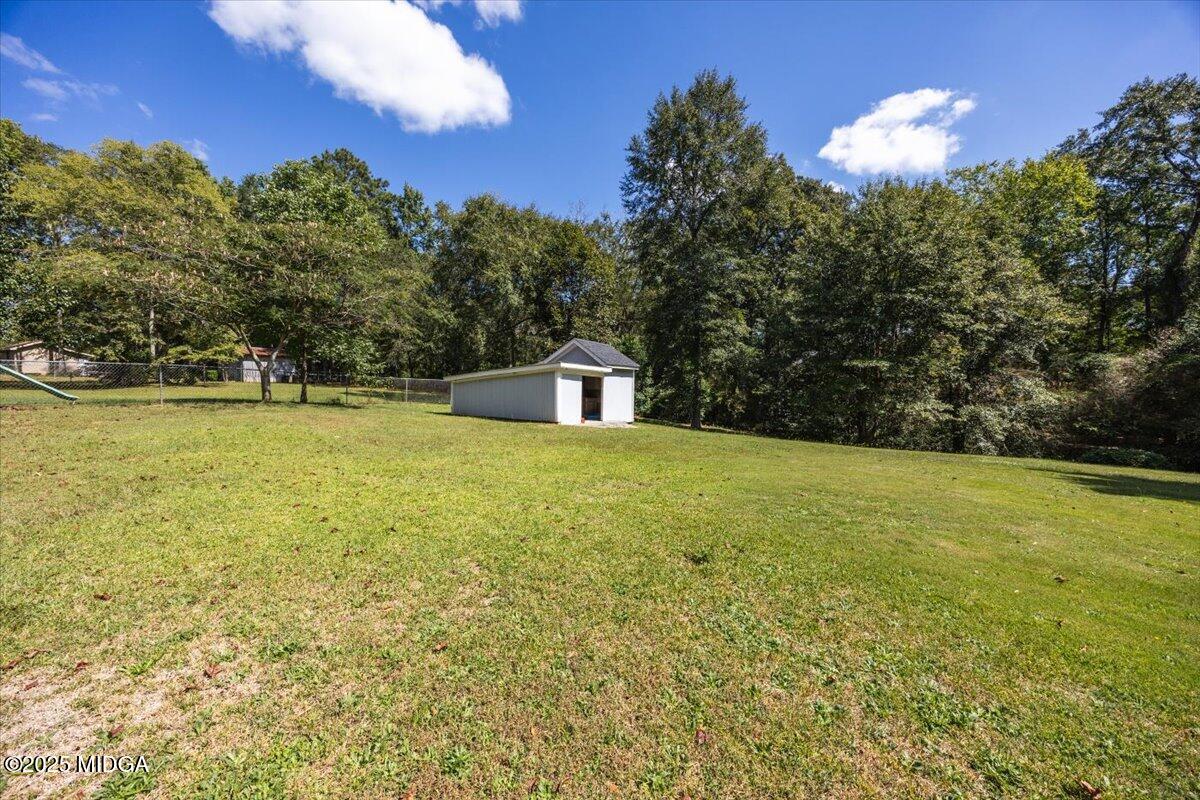 7530 Rhea Lane Macon, GA 31216 - Photo 28 of 30 Backyard