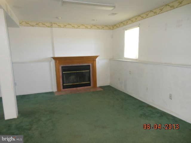 1132 Western Chapel Road New Windsor, MD 21776 - Photo 8 of 13 Family Room