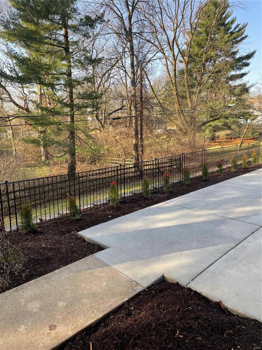 17 Haven View Drive St. Louis, MO 63141 - Photo 26 of 28