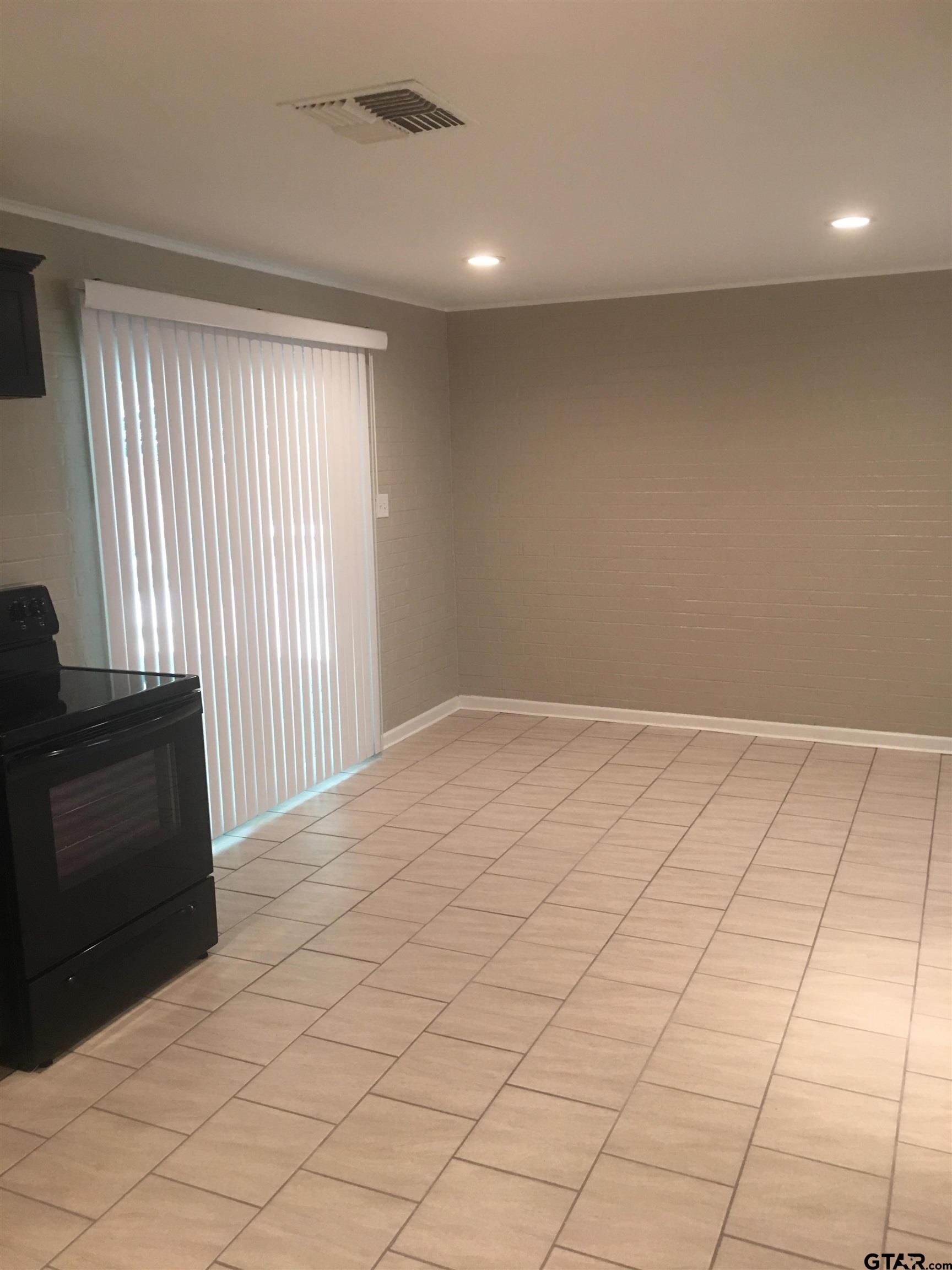 6674 Farm To Market Road 2767 Tyler, TX 75708 - Photo 17 of 42