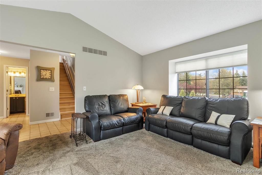 22311 Chelsea Lane Novi, MI 48167 - Photo 7 of 49