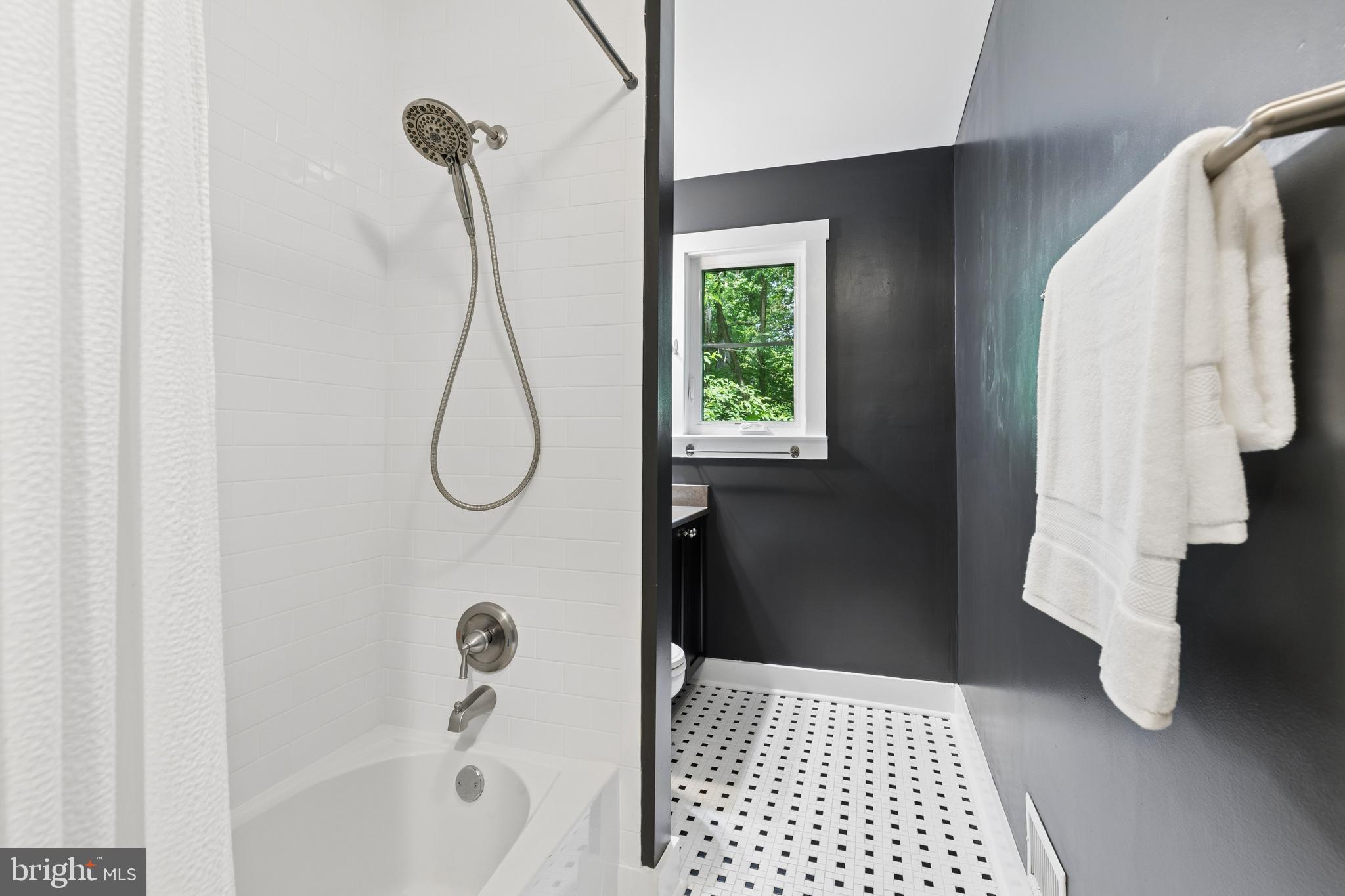 738 Dill Road Severna Park, MD 21146 - Photo 24 of 33 Full Bath