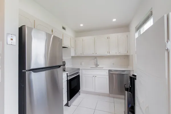 $2,500 | 351 Mansfield Drive, Unit 351, Boca Raton, FL 33434