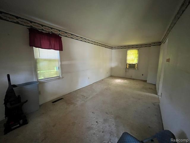 2180 Henry Ruff Road Garden City, MI 48135 - Photo 6 of 11 IMG_8405.jpeg