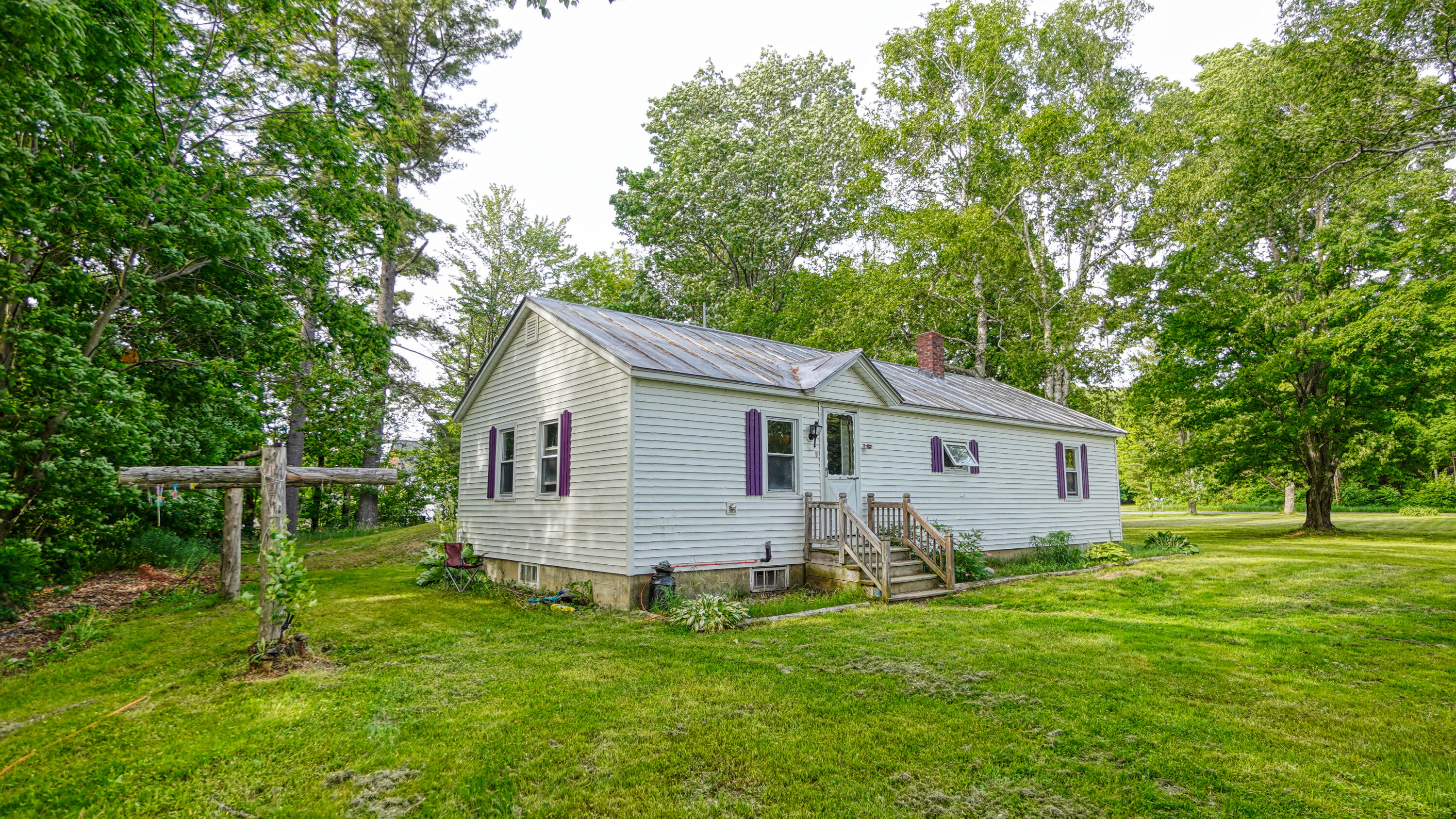 962 East Madison Road Madison, ME 04950 - Photo 2 of 14 DSC00272