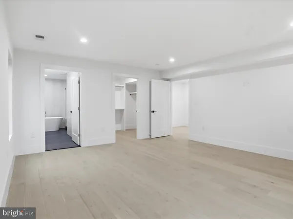 $2,199,999 | 818 North Edgewood Street, Arlington, VA 22201