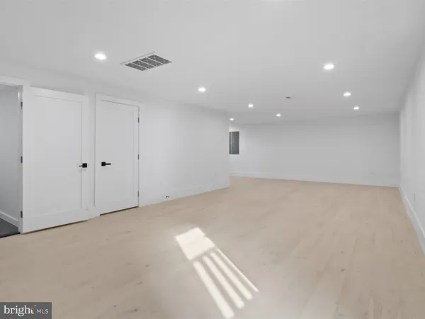 $2,199,999 | 818 North Edgewood Street, Arlington, VA 22201