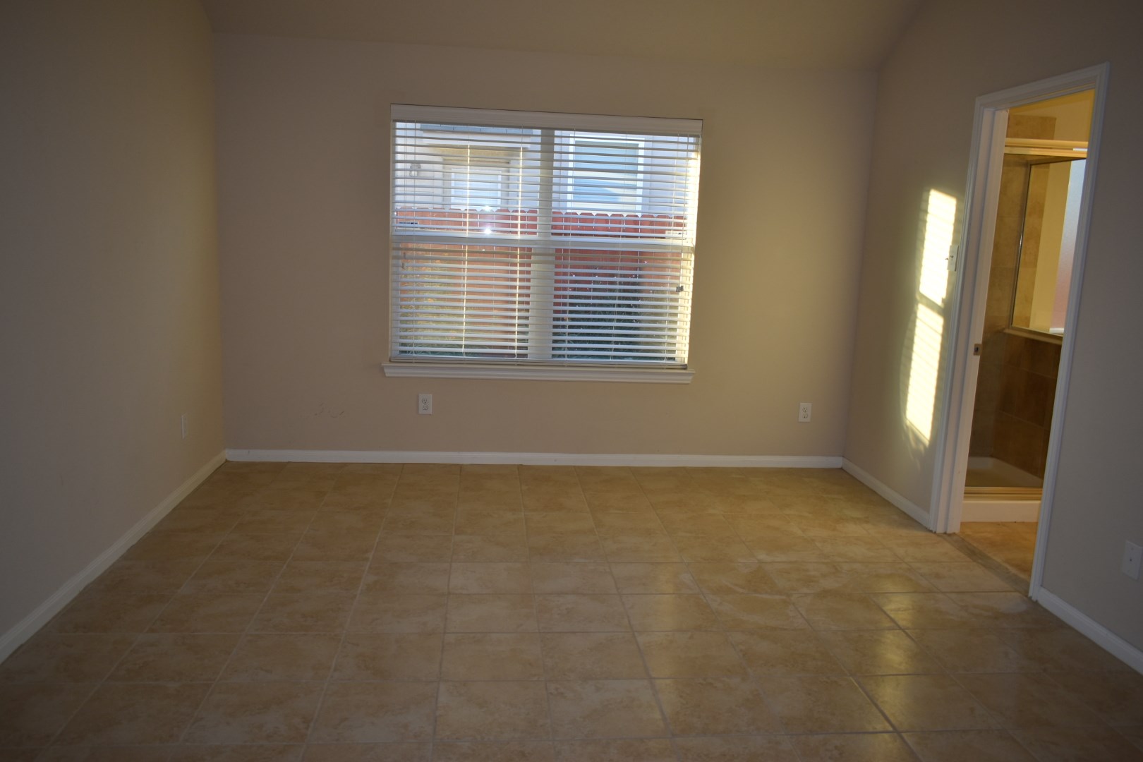 3526 Lily Ranch Drive Katy, TX 77494 - Photo 16 of 23 Master bedroom.