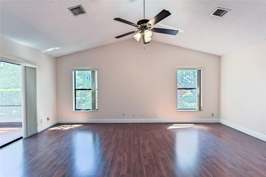 23350 Water Circle, Unit 23350 Boca Raton, FL 33486 - Photo 16 of 31 Master Bedroom