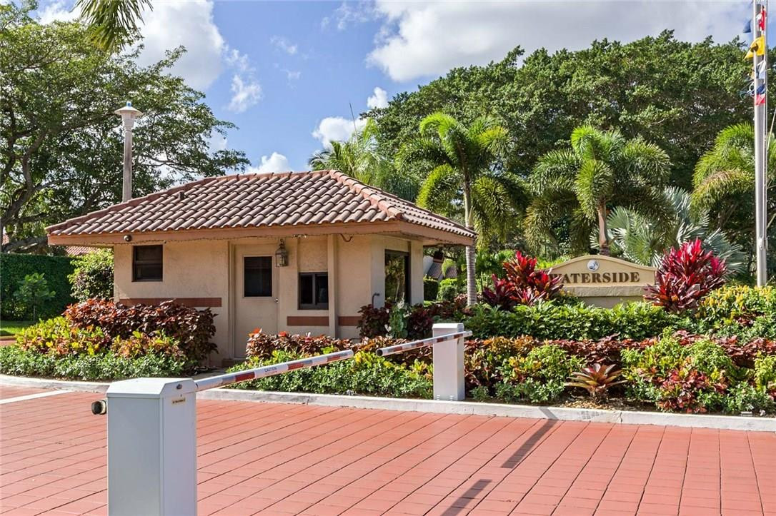23350 Water Circle, Unit 23350 Boca Raton, FL 33486 - Photo 25 of 31 Photo 25